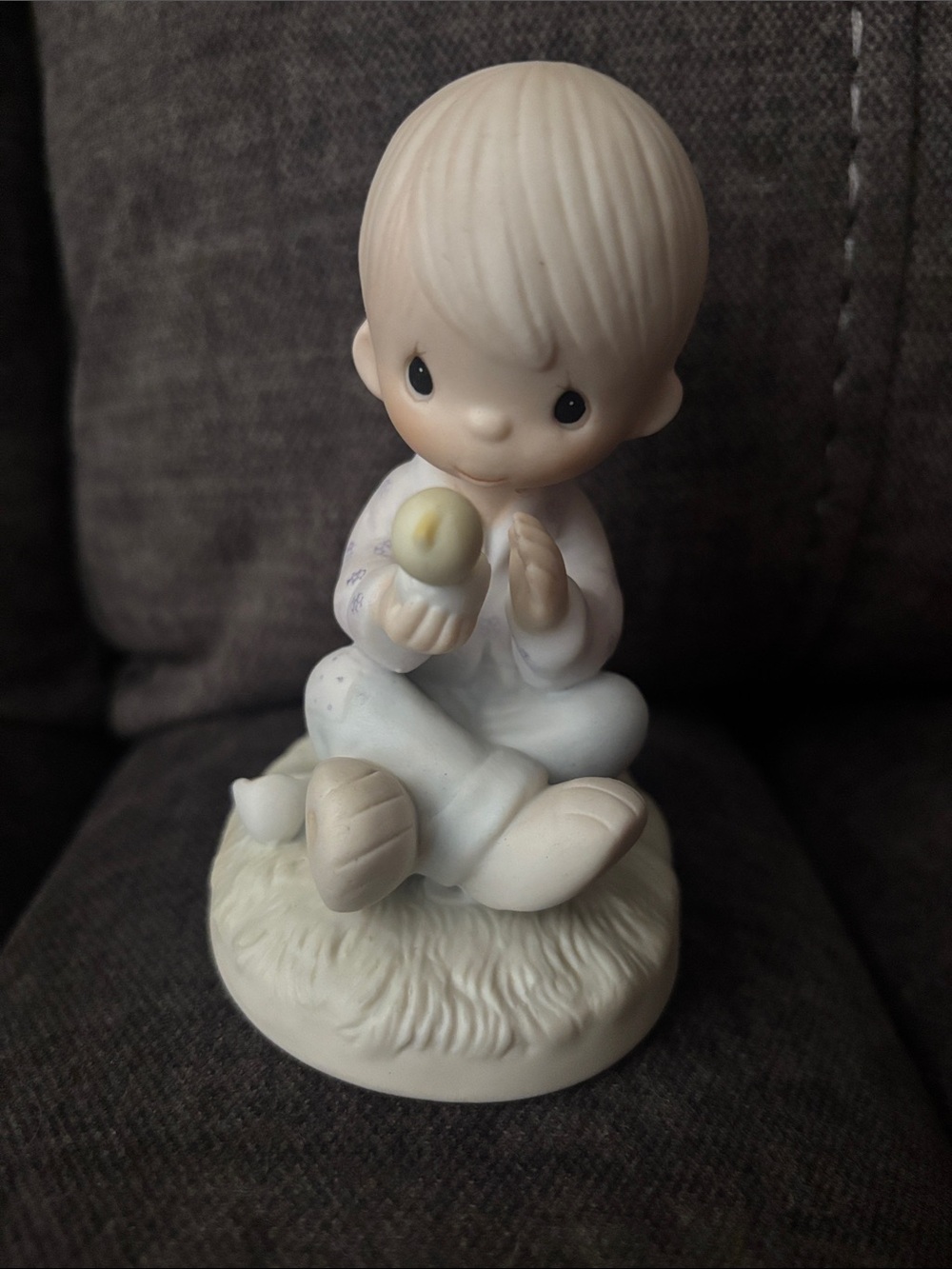 Vintage 1981 Jonathan & David Enesco Figure “I Believe in Miracles” 4.5”